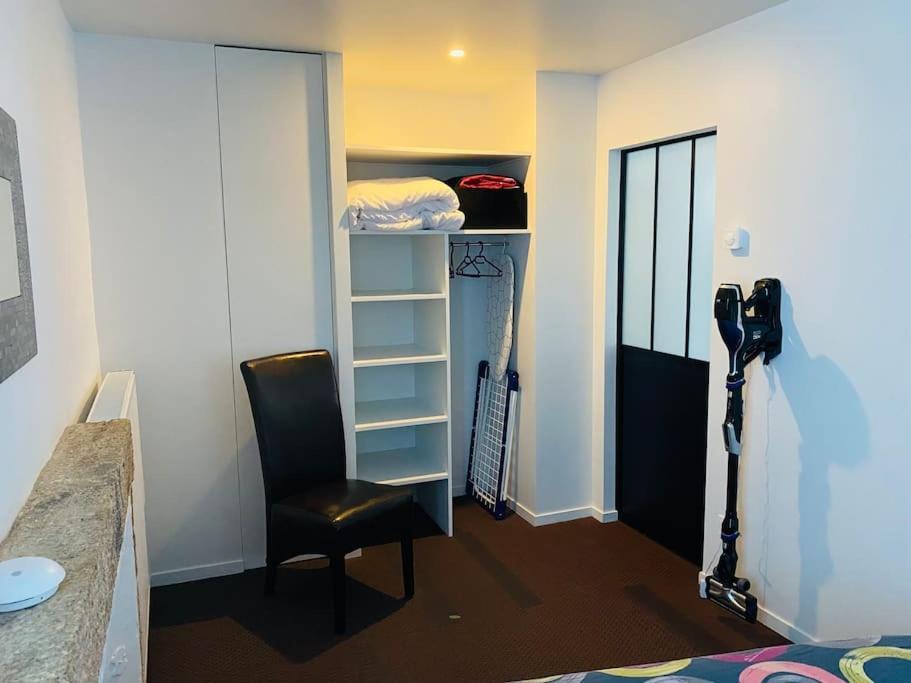 Appartement En Plein Coeur Historique De Dinan Buitenkant foto